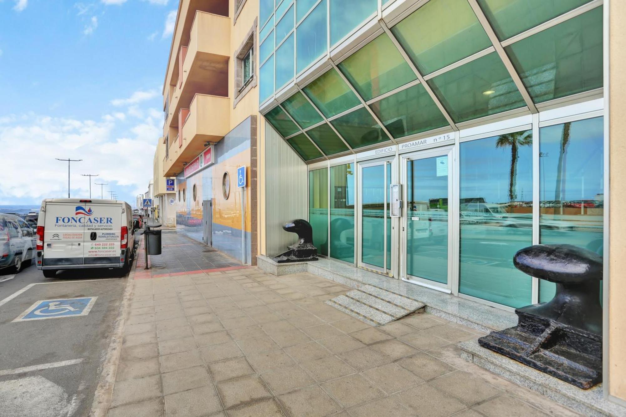 Corralejo Ancla Pool On Roof Top Apartment Exterior photo